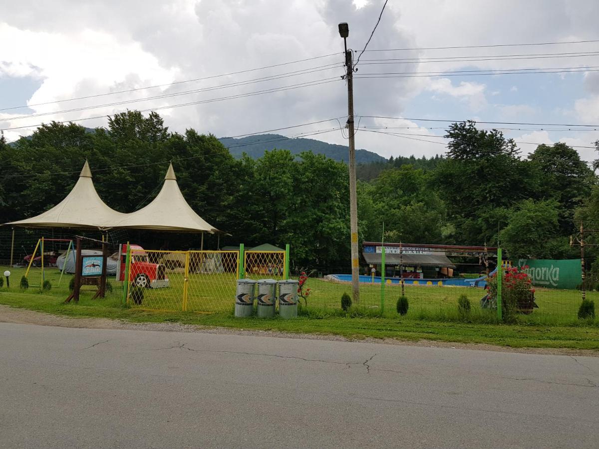 Мечтаната Селска Къща На Реката Със Семейство И Приятели! Ribarica Extérieur photo